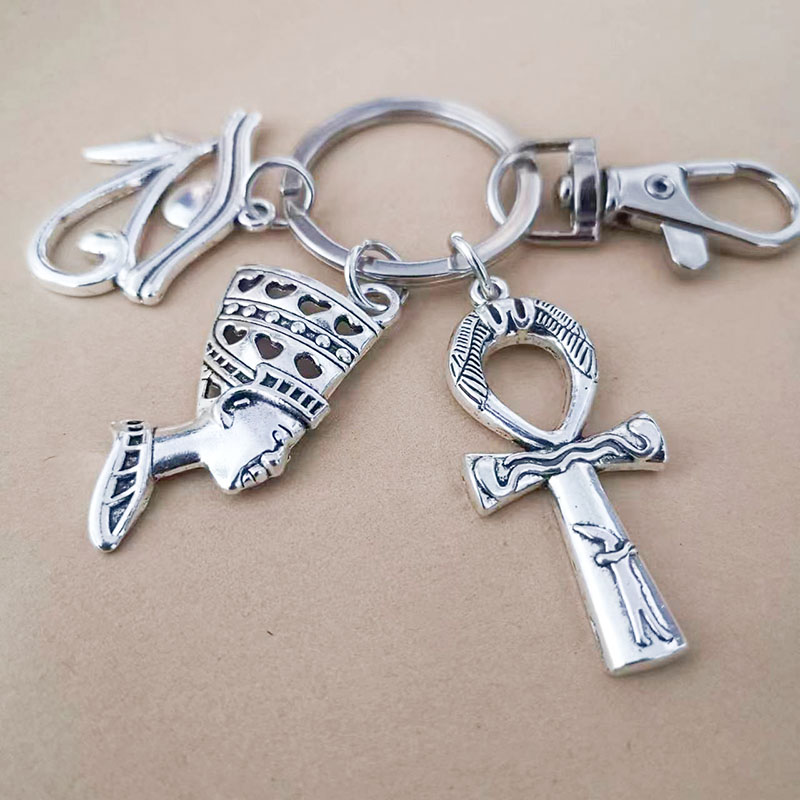 Porte-clés croix d'amulettes E - Men Fashion Egypt avis et prix