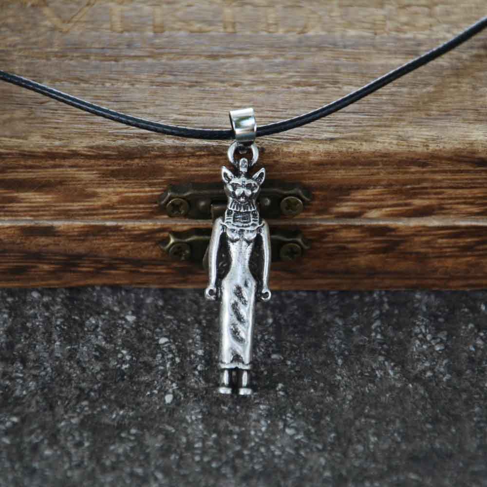 Nostalgie petit dieu égyptien  - Men Fashion Egypt avis et prix